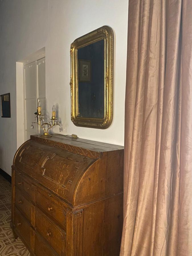 La Casa Cuadrada Apartment El Coronil Luaran gambar