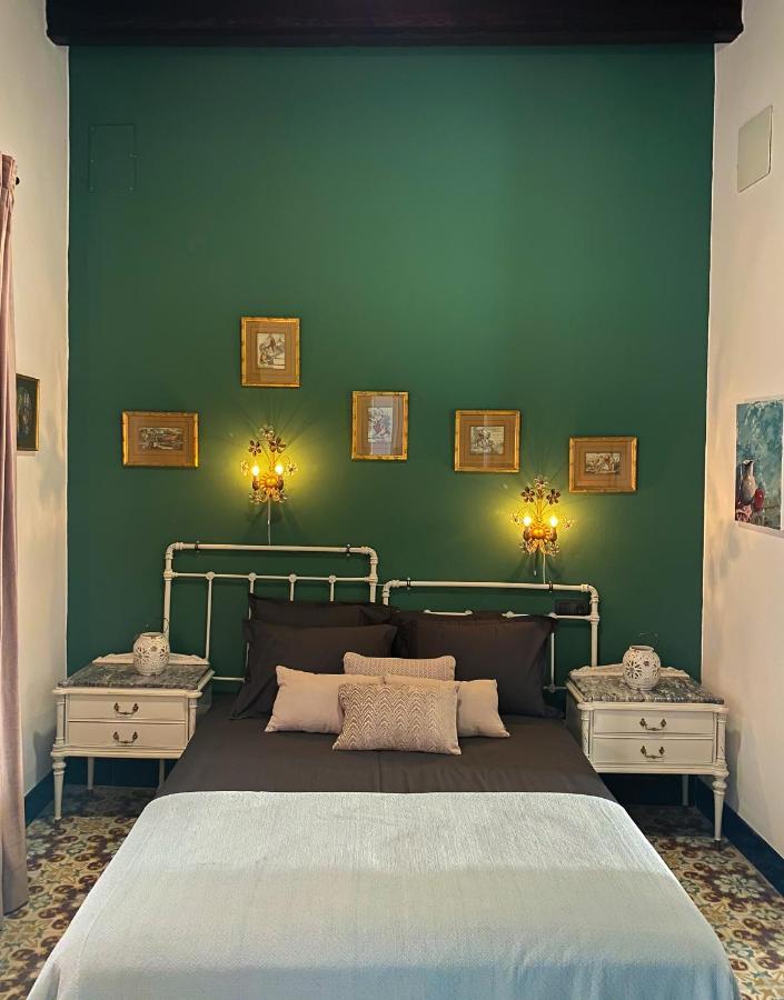 La Casa Cuadrada Apartment El Coronil Luaran gambar