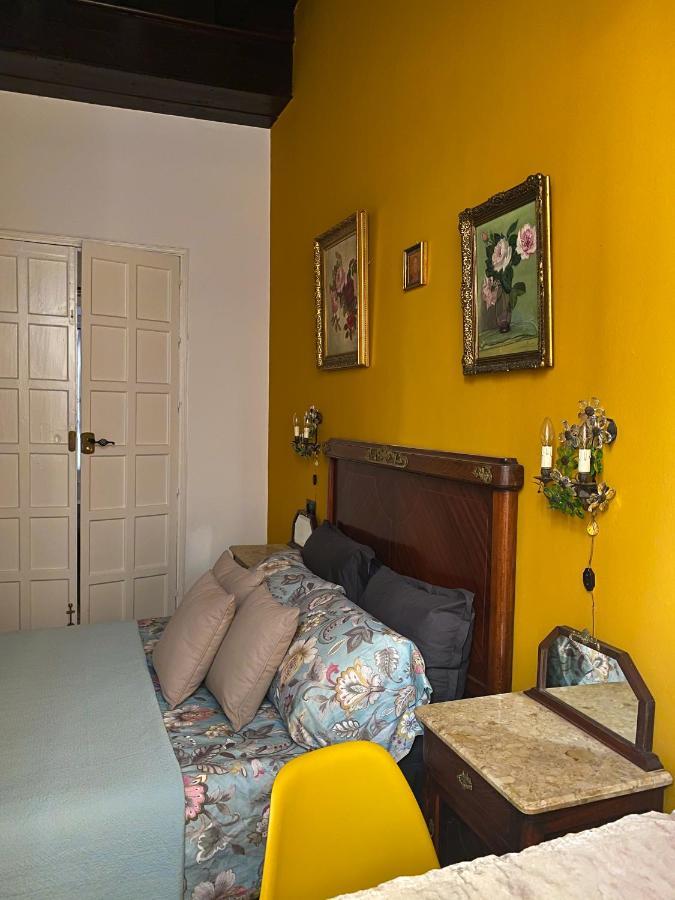 La Casa Cuadrada Apartment El Coronil Luaran gambar