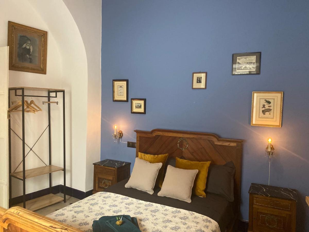 La Casa Cuadrada Apartment El Coronil Luaran gambar