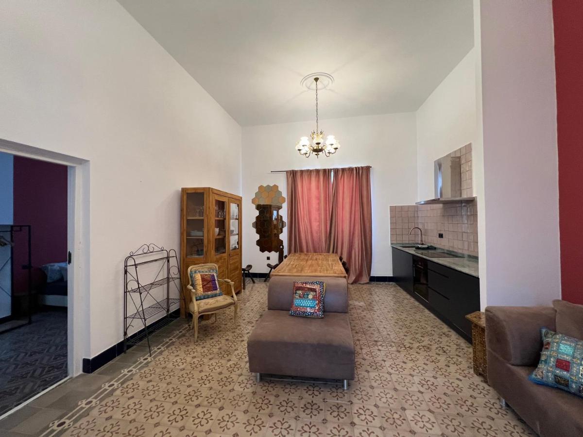 La Casa Cuadrada Apartment El Coronil Luaran gambar